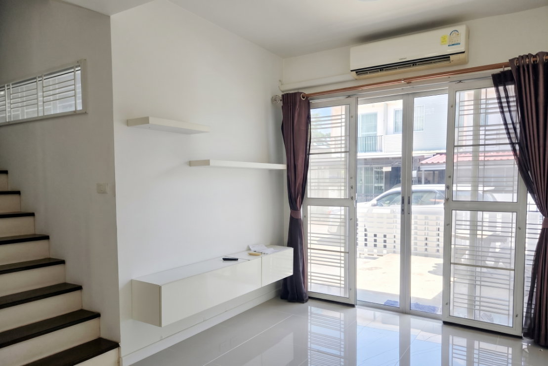 รูป ✨ ให้เช่า ทาวน์โฮม The Connect 10 แบริ่ง สเตชั่น 19 ตรว 3 นอน 2 น้ำ เพียง 14000 บาท 🏡💖 - รูปที่ 4/16