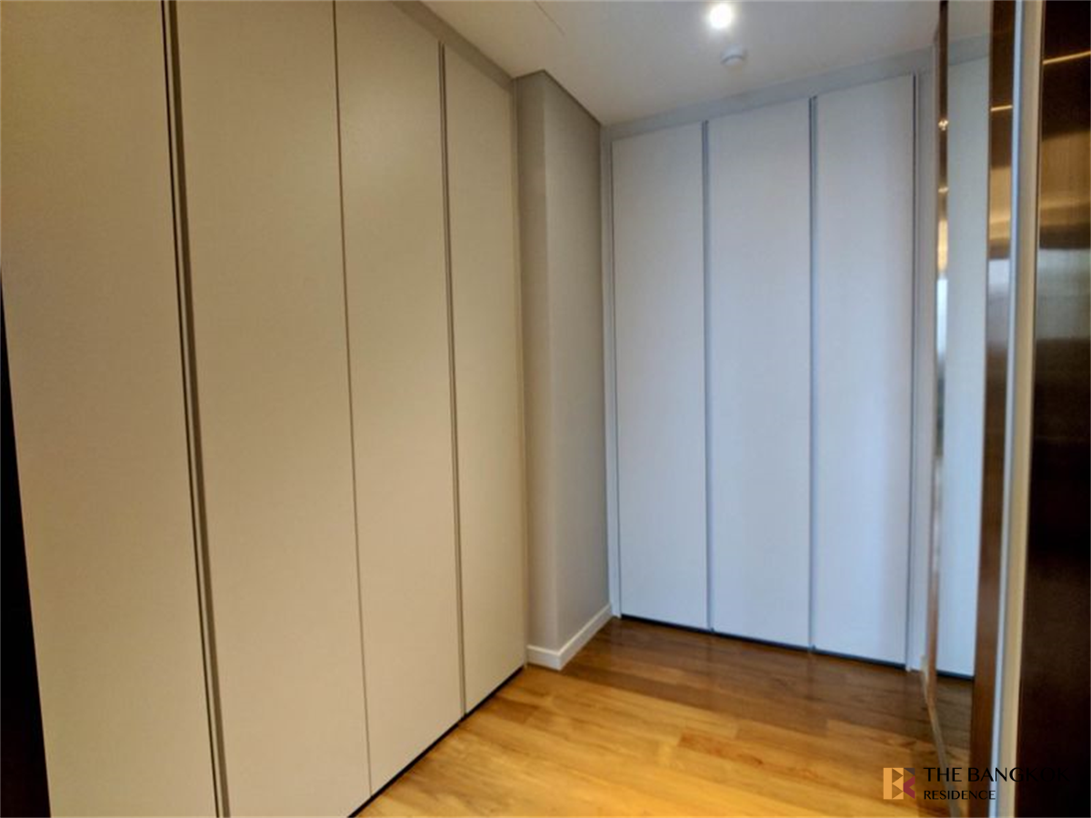 picture Sindhorn Tonson  Luxurious Design, Elevated Atmosphere - 5/10