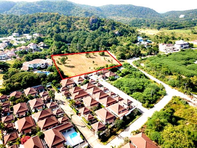 ที่ดิน หัวหิน มาร์เก็ต วิลเลจ  : ขายที่ดินหัวหินซอย 102 ที่สวย โลเคชั่นดีที่สุด