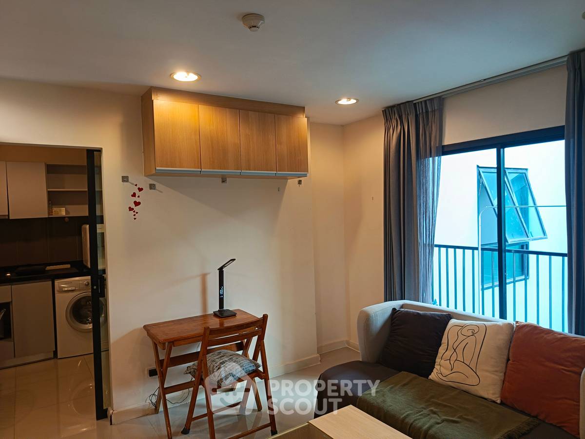รูป คอนโด 1-ห้องนอน ที่ ซีนิธ เพลส สุขุมวิท 42 คอนโดมิเนียม ใกล้ BTS เอกมัย (ID 2314102) - รูปที่ 2/7