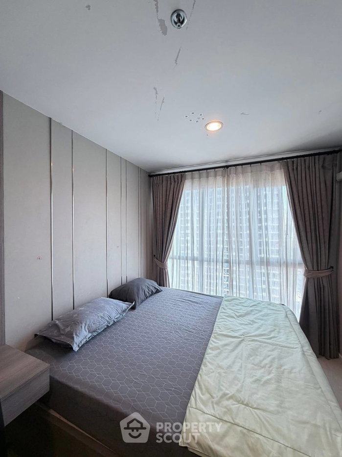 picture 2-BR Condo at Rhythm Sathorn-Narathiwas near BTS Chong Nonsi (ID 2984908) - 3/6