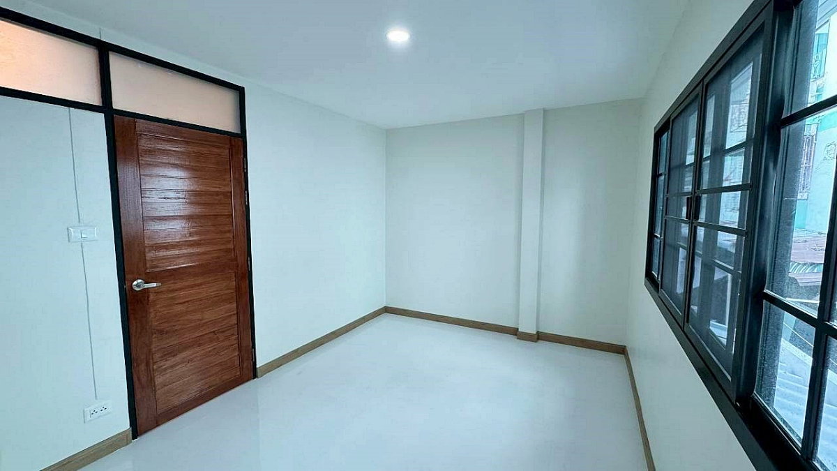 รูป บ้านหลังริม แจ้งวัฒนะ 14 หลักสี่ หมู่บ้านชวนชื่น บางเขน เยื้องศูนย์ราชการ แจ้งวัฒนะ ใกล้รถไฟฟ้าสถานีแจ้งวัฒนะ 14 - รูปที่ 13/15