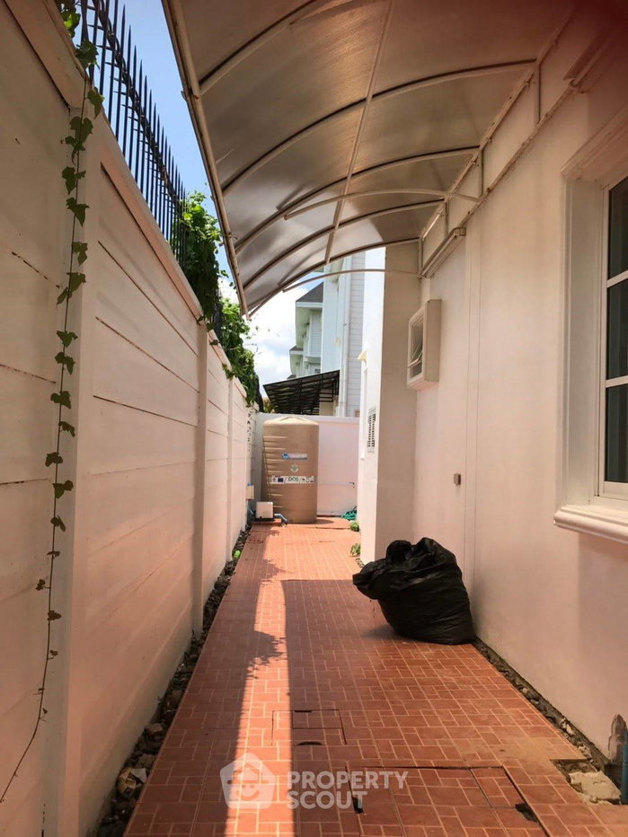 รูป บ้าน 4-ห้องนอน ใกล้ ลาซาล (ID 2984992) - รูปที่ 2/21
