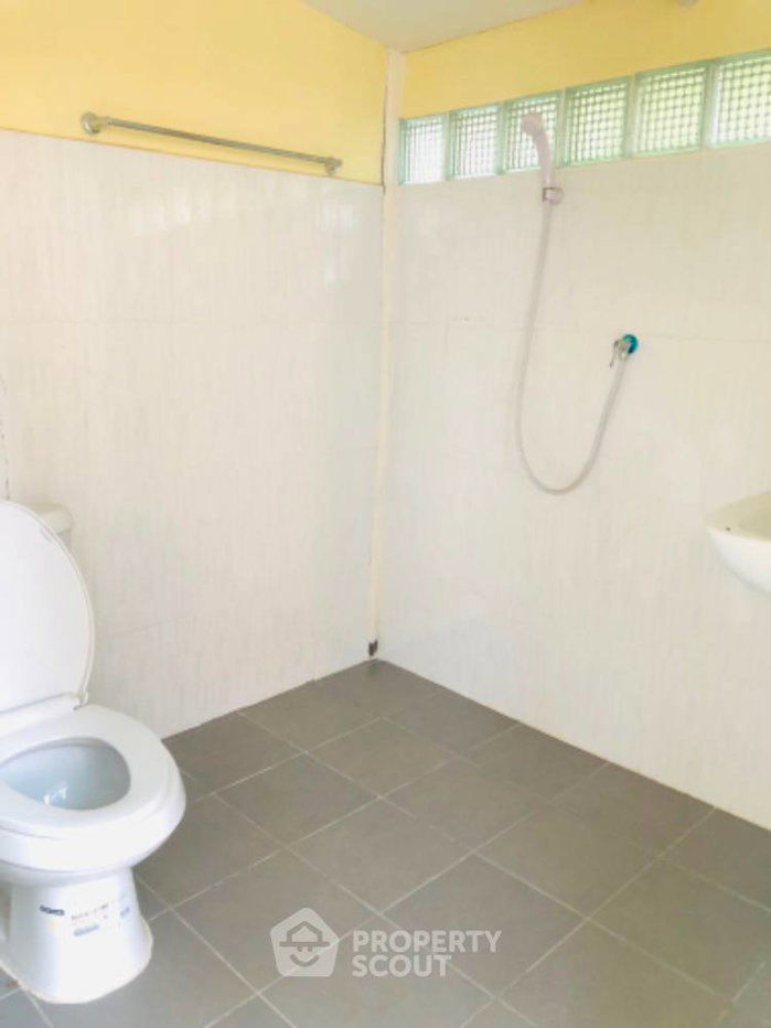 picture 4-BR House in Sam Wa Tawan Ok (ID 1242726) - 7/9