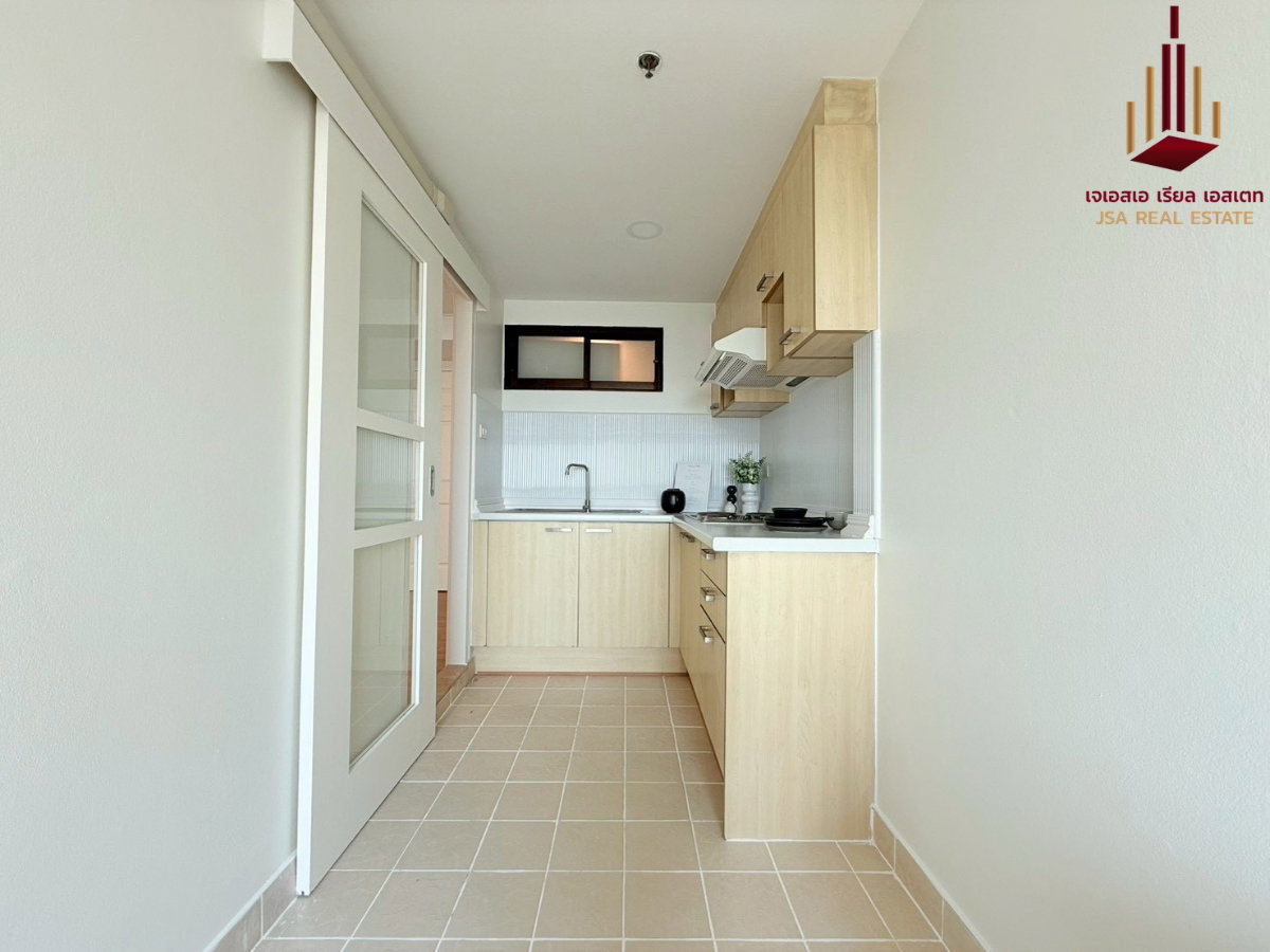 picture ✨ For Sale: Lumpini Place Rama 3 - Riverview Condo ✨ 💰 Only 4,990,000 THB - 4/7