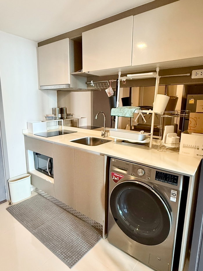 รูป ราคาตัดใจ ขายขาดทุน Rare Duplex Unit ติด BTS วงเวียนใหญ่ เพียง 140 เมตร ไอดีโอ สาทร-วงเวียนใหญ่ ( Ideo Sathorn WongwianYai ) ห้องแต่งครบ  - รูปที่ 15/20