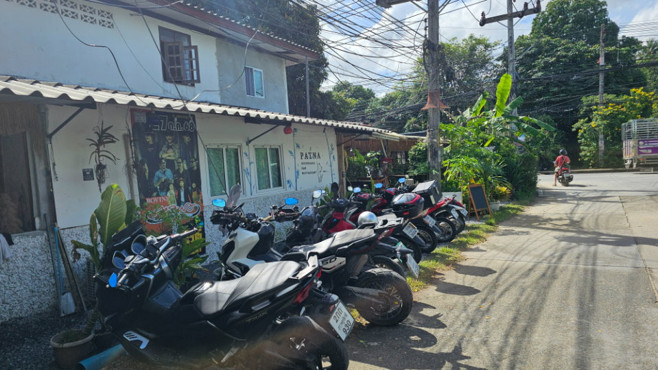 picture Bar, restaurant, karaoke, guesthouse for sale - 6/36