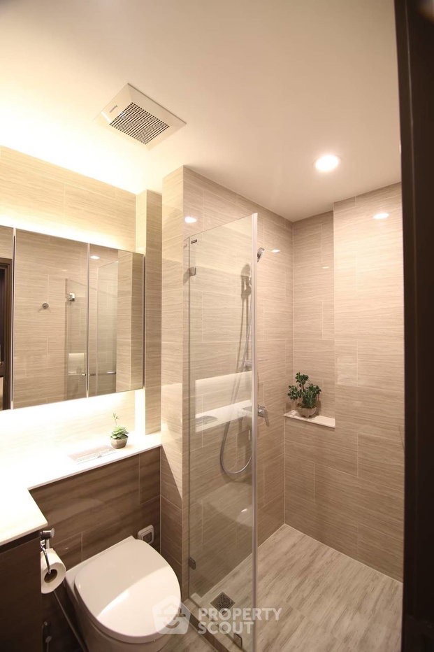picture 2-BR Condo at Whizdom Essence Sukhumvit near BTS Punnawithi (ID 426068) - 8/10
