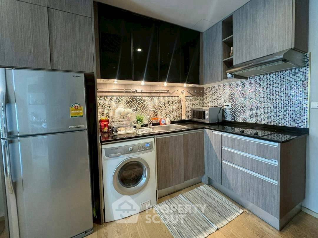 picture 1-BR Condo at Noble Refine Prompong near BTS Phrom Phong (ID 2095955) - 14/18