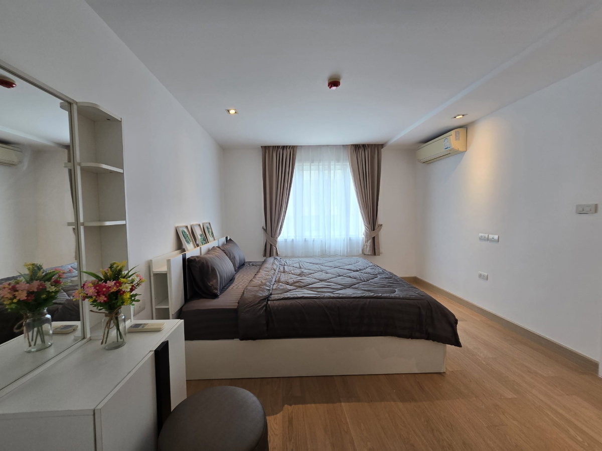 picture 2 Bed 2 Bath Ekkamai Pet Friendly - 4/9