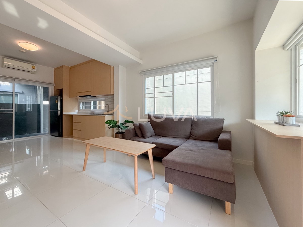 picture Pet Friendly ‼️ Indy 3 bangna km.7 Corner unit - 4/12