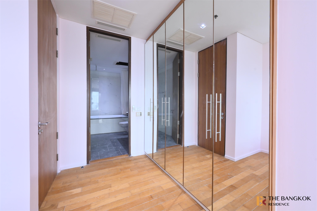 picture Hurry, big discount is ending! The Lakes near BTS Asok - 8/10