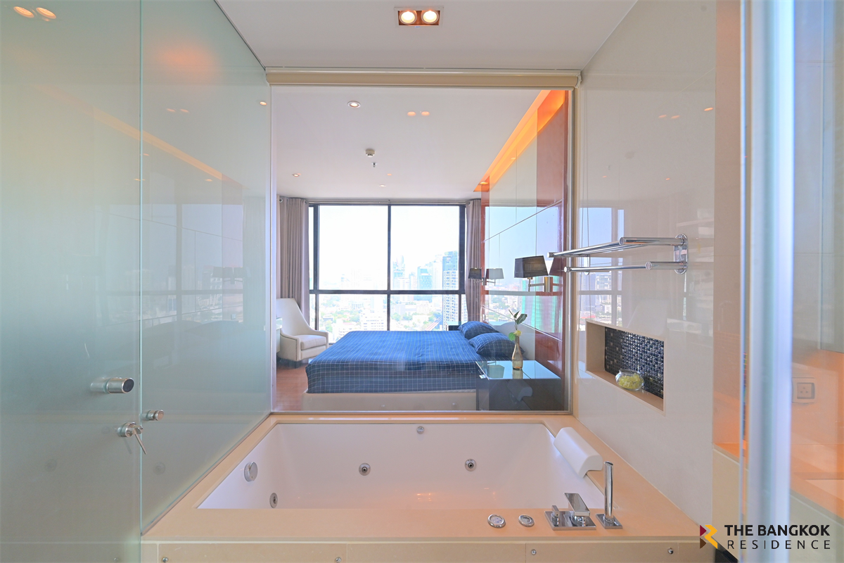 picture More Convenience, Full Relaxation The Address Sukhumvit 28 near BTS Phrom Phong - 8/10