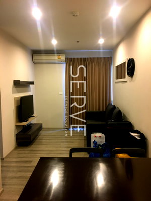 Condos for rent : 2 Beds Large Room High Floor 20+ City View Fully furnished Good Location Close To BTS Ari 380 m.  @ Centric Ari Station