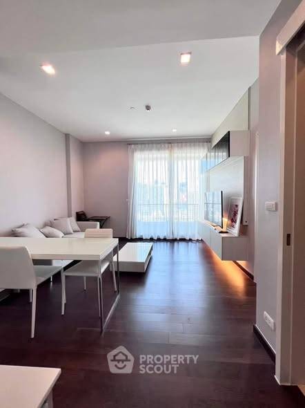 รูป คอนโด 1-ห้องนอน ที่ คิว อโศก ใกล้ MRT เพชรบุรี (ID 2986187) - รูปที่ 1/8