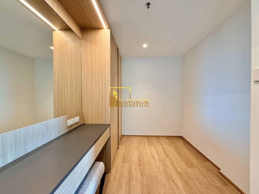 รูป Beautifully Renovated 4 Bedroom Duplex Penthouse in Ekkamai - BR20841AP - รูปที่ 25/57