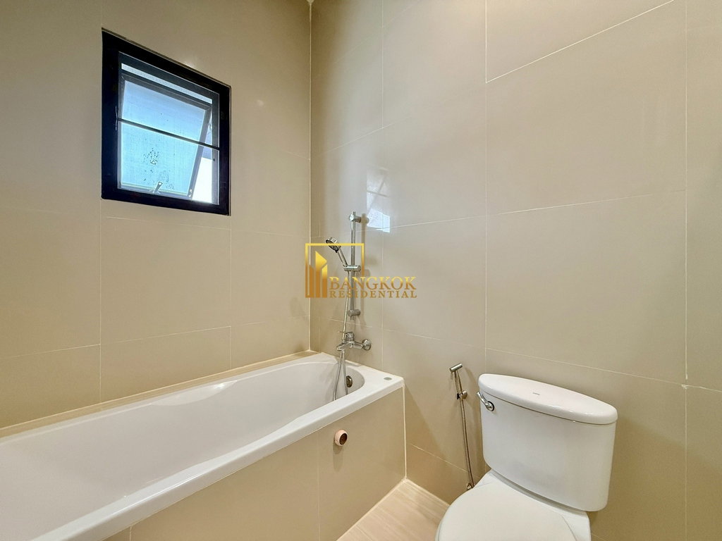รูป SW 38 Place | Wonderful 4 Bedroom House in Private Compound - BR7706SH - รูปที่ 22/44