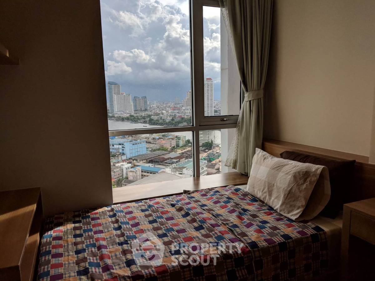 รูป คอนโด 2-ห้องนอน ที่ ริธึ่ม สาทร ใกล้ BTS สะพานตากสิน (ID 449432) - รูปที่ 10/11