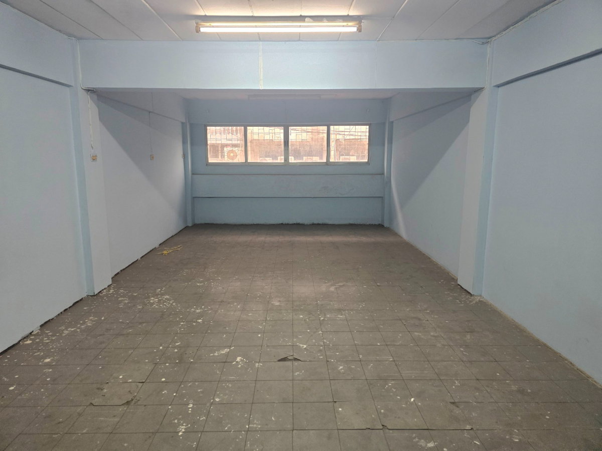 picture FOR RENT  COMMERCIAL BUILDING PROPERTY  15000 BAHT per MONTH - 9/15