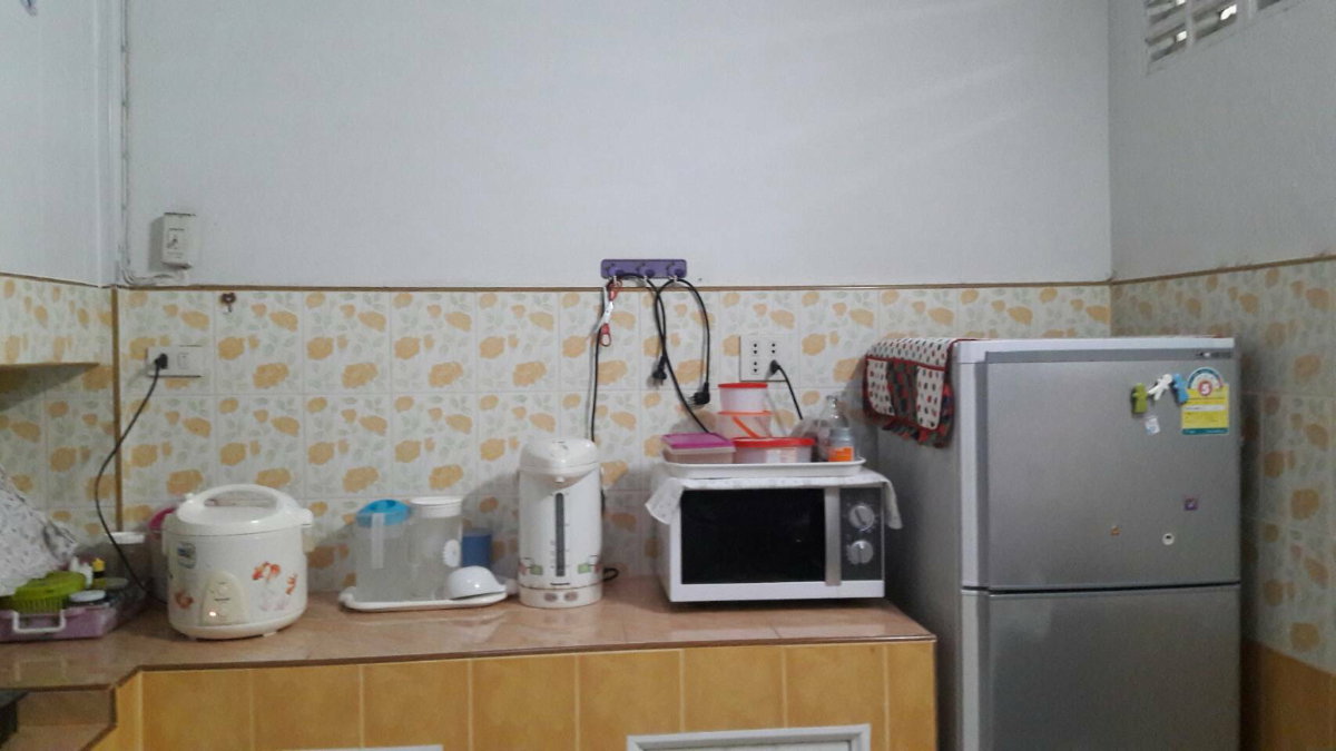 picture For Sale: 2-Story Townhouse in Hatyai - 7/11