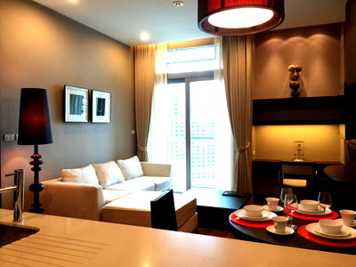ขายคอนโด : ขาย Oriental Residence ห้องสวย ตกแต่งเฟอร์ครบ ราคาดีมาก พร้อมเข้าอยู่ DS3369 | Line @Dstay