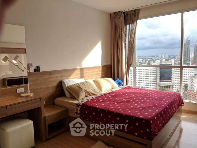 รูป คอนโด 2-ห้องนอน ที่ ริธึ่ม สาทร ใกล้ BTS สะพานตากสิน (ID 1495993) - รูปที่ 2/9