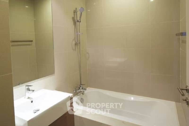 picture 1-BR Condo at Noble Refine Prompong near BTS Phrom Phong (ID 2707983) - 3/3