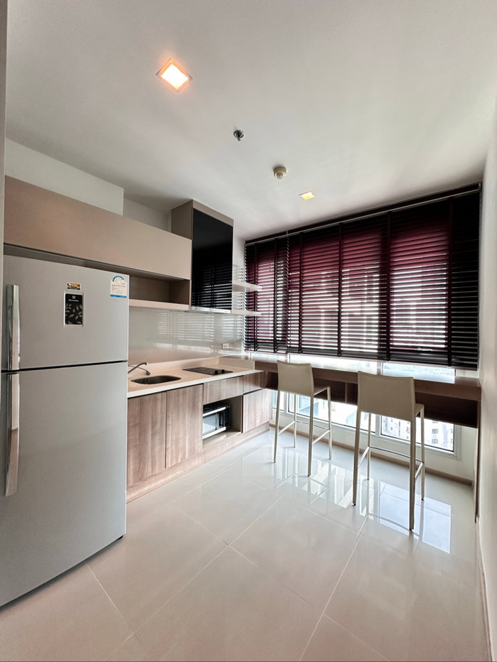 picture Condo Rhythm Sathorn for Rent - 5/11