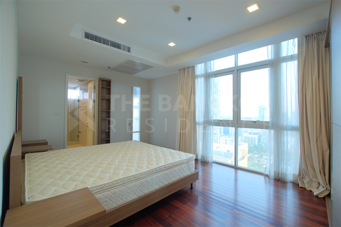 ณุศาศิริ แกรนด์ คอนโด ใกล้ BTS สถานีเอกมัย ยูนิต Luxury หรูหราแบบไม่ต้องรอ