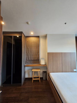 *** Condo for rent : C Ekkamai 1 Bedroom Corner room Fully furnished Unblock view 2TV ***