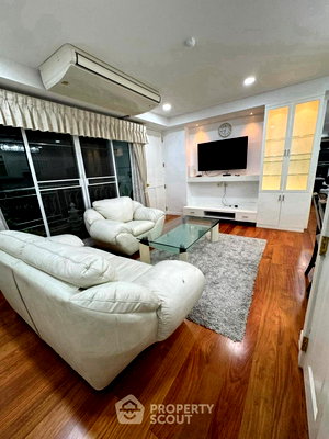 Condos for rent : 2-BR Condo at Baan Thanon Sarasin Condominium near BTS Ratchadamri (ID 2984791)