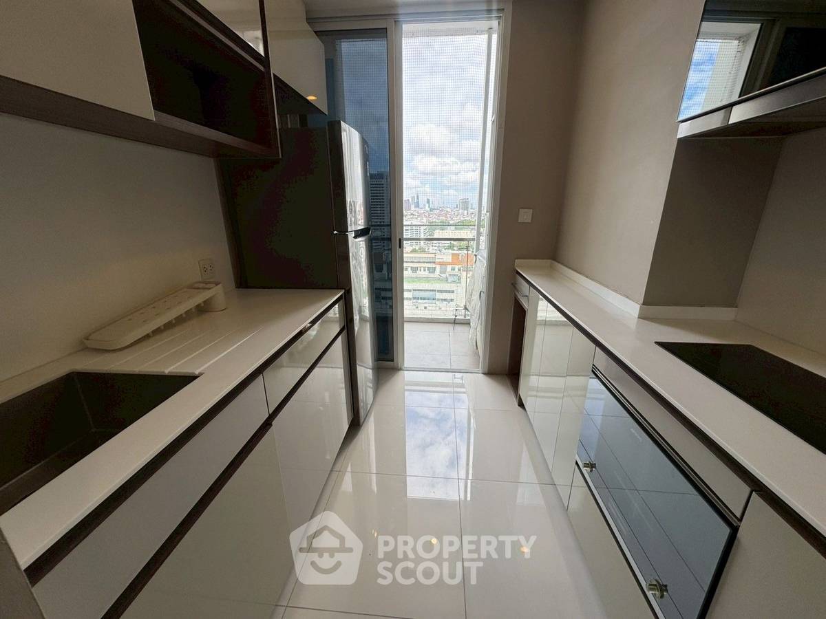 รูป คอนโด 1 ห้องนอน 46 ตร.ม. ชั้น 19 ที่ The Room Sathorn ใกล้ BTS เซนต์หลุยส์ 300 ม. (ID 2043016) - รูปที่ 8/9