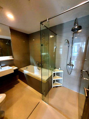 Condos for rent : 🎉 For Rent Condo 15 SUKHUMVIT RESIDENCES Building 1, Floor 19,2 bed room, Room size 68 sqm