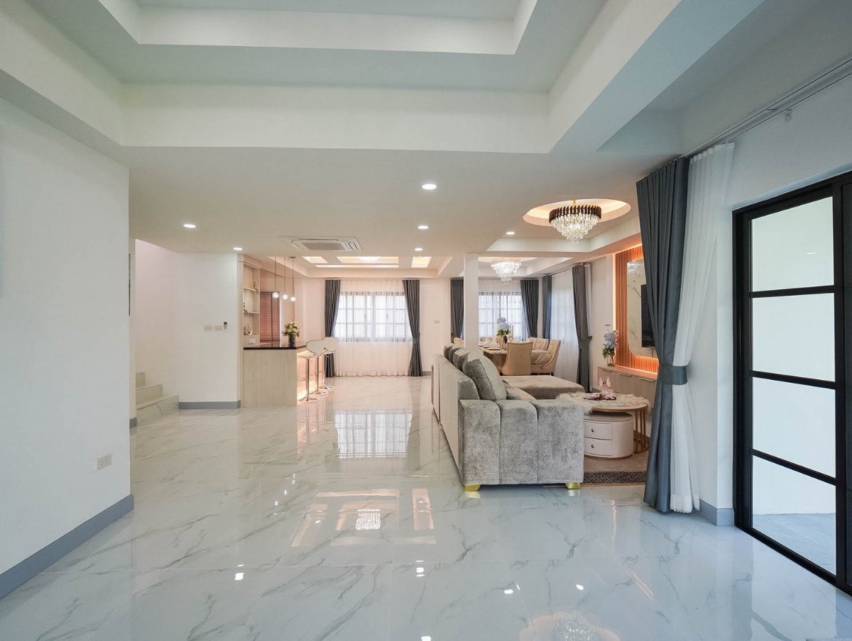 รูป ขายบ้านเดี่ยวพัทยา 4 ห้องนอน ทุ่งกลม-ตาลหมัน เดินทางสะดวก พร้อมสระส่วนตัว ของแถมจัดเต็ม พร้อมอยู่ทันที - รูปที่ 13/25