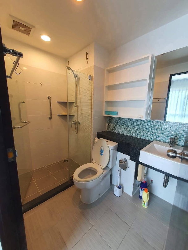 picture 2bad 16,900 Diamond Sukhumvit BTS Onnut contact Line:katk03 - 8/8