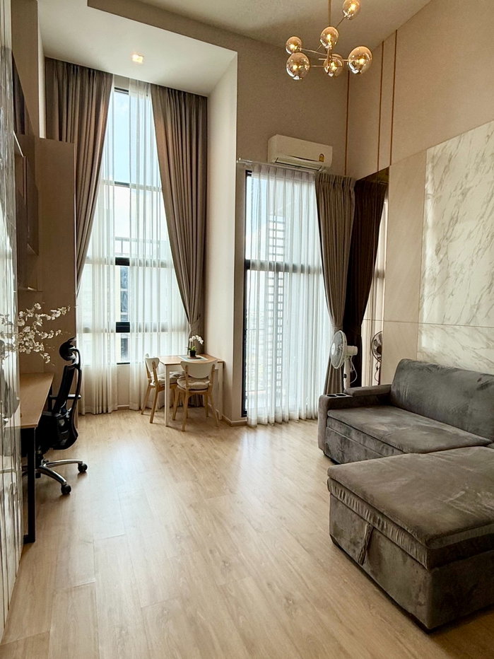 รูป ราคาตัดใจ ขายขาดทุน Rare Duplex Unit ติด BTS วงเวียนใหญ่ เพียง 140 เมตร ไอดีโอ สาทร-วงเวียนใหญ่ ( Ideo Sathorn WongwianYai ) ห้องแต่งครบ  - รูปที่ 3/20