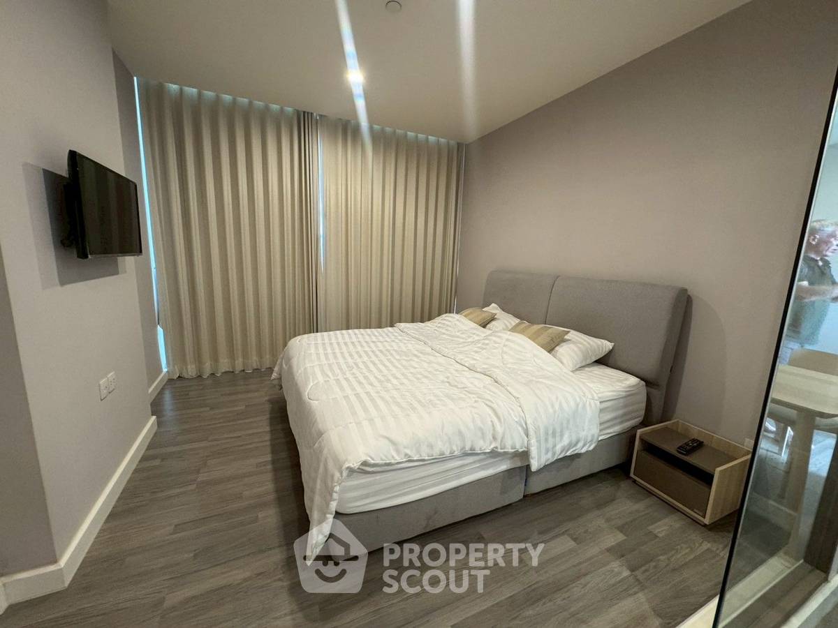 รูป คอนโด 1 ห้องนอน 46 ตร.ม. ชั้น 19 ที่ The Room Sathorn ใกล้ BTS เซนต์หลุยส์ 300 ม. (ID 2043016) - รูปที่ 4/9