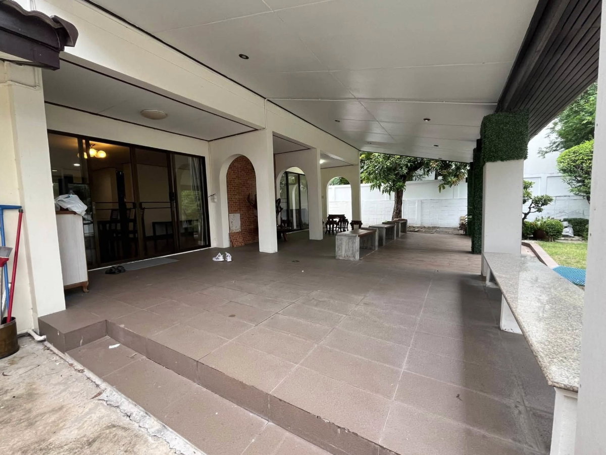 รูป ขายบ้านเดี่ยว หมู่บ้านปัญญา พัฒนาการ 5 ห้องนอน 5 ที่จอดรถ - รูปที่ 17/21