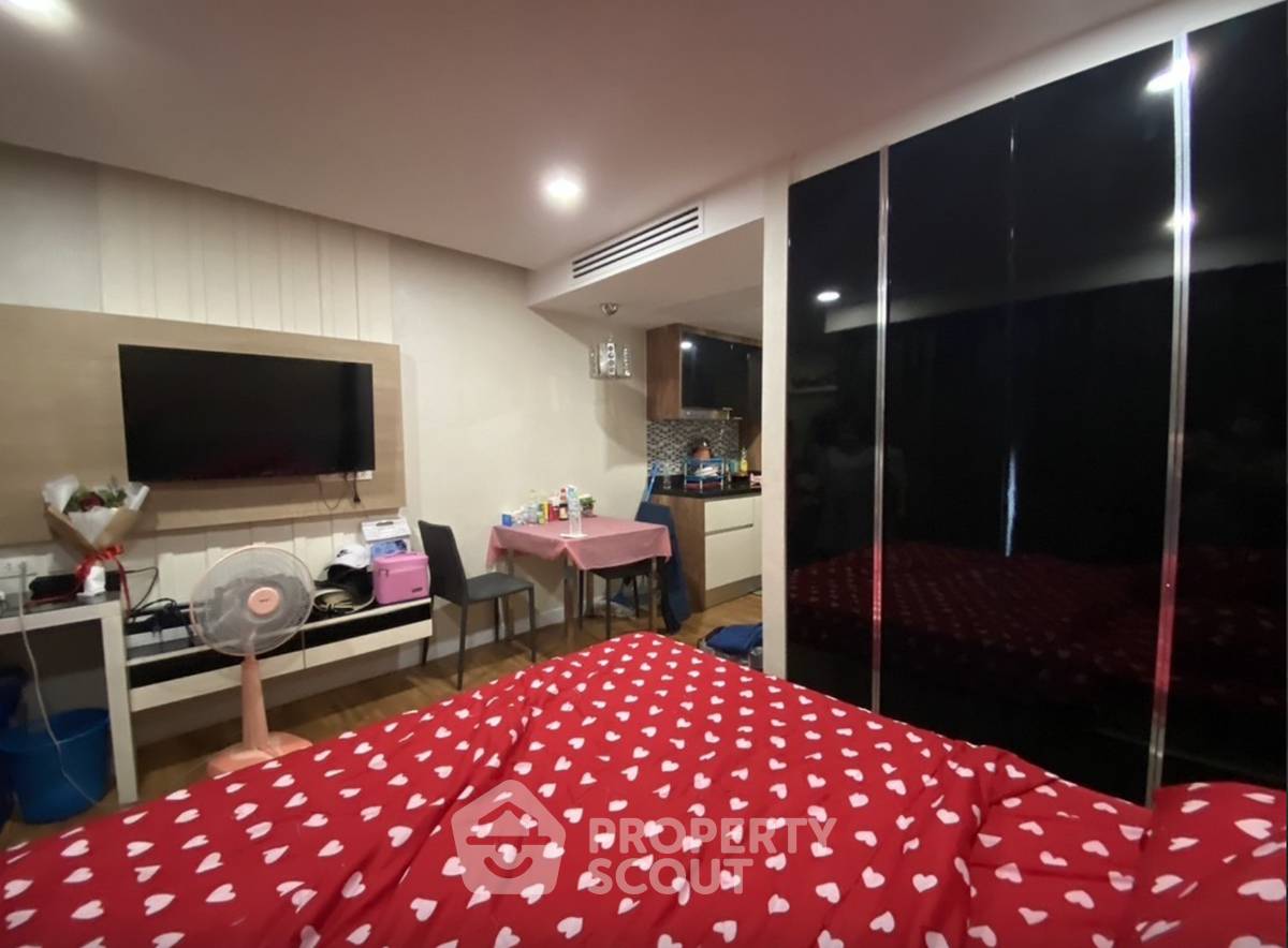 รูป คอนโด สตูดิโอ ที่ ดุสิตแกรนด์พาร์ค ใกล้ เมืองพัทยา (ID 2984725) - รูปที่ 2/6