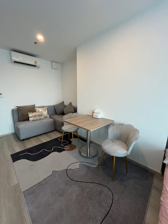 picture Elio Sathorn -            Wutthakat - 3/11