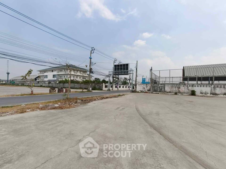 รูป ที่ดินสำหรับปล่อยเช่า 1,880 ตารางเมตร แถว ใน บางเมือง (ID 2983813) - รูปที่ 4/4