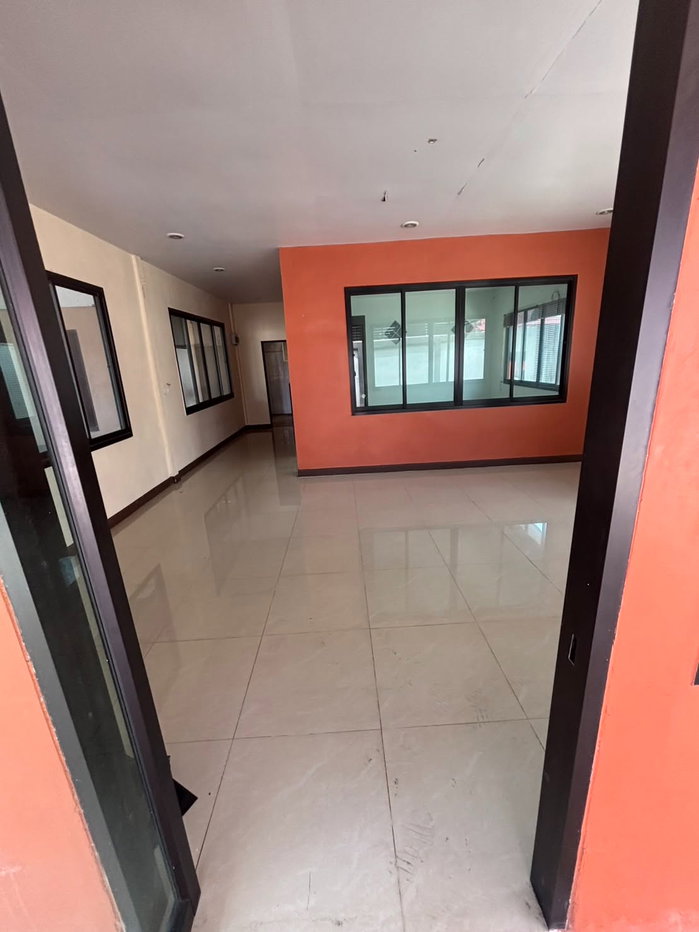 picture For rent House with Warehouse 89 wah located at Bangkae, Kanlapapruek - 5/8
