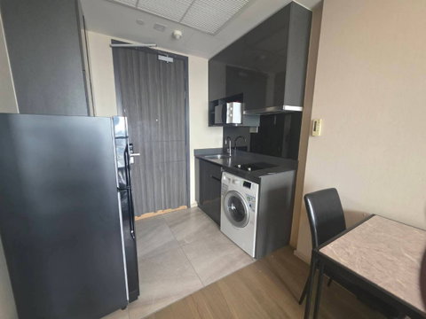 For Rent : Luxury Condo Ashton Asoke