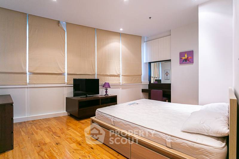 picture 2-BR Condo at Millennium Residence @ Sukhumvit Condominium near BTS Asok (ID 511779) - 13/22