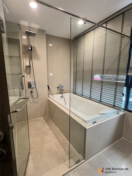 Convenient Travel, Great Value per Square Meter Ideo Mobi Sukhumvit 66 near BTS Udom Suk