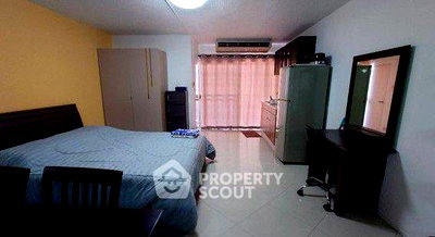 Condos for rent : Well-Priced 1-BR Condo At Ratchathewi Tower, 100m to BTS Ratchathewi (ID 2984975)