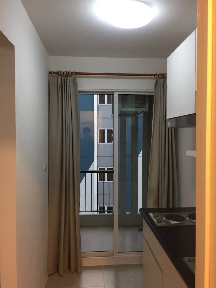 picture Unio Charansanitwong 3, Building A, 7th floor. You can choose whether or not to include electrical appliances. - 4/7