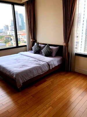 คอนโดให้เช่า : 💎🌆 FOR RENT: Aguston Sukhumvit 22 — SPACIOUS LUXURY LIVING!  💰 Rental Price: 55,000 THB/month!!  