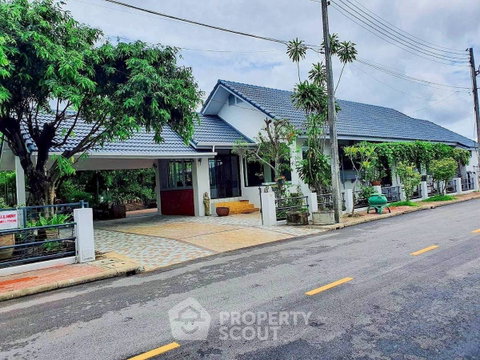 บ้าน 4-ห้องนอน ใกล้ เชียงใหม่ไนท์ซาฟารี (ID 2989521)