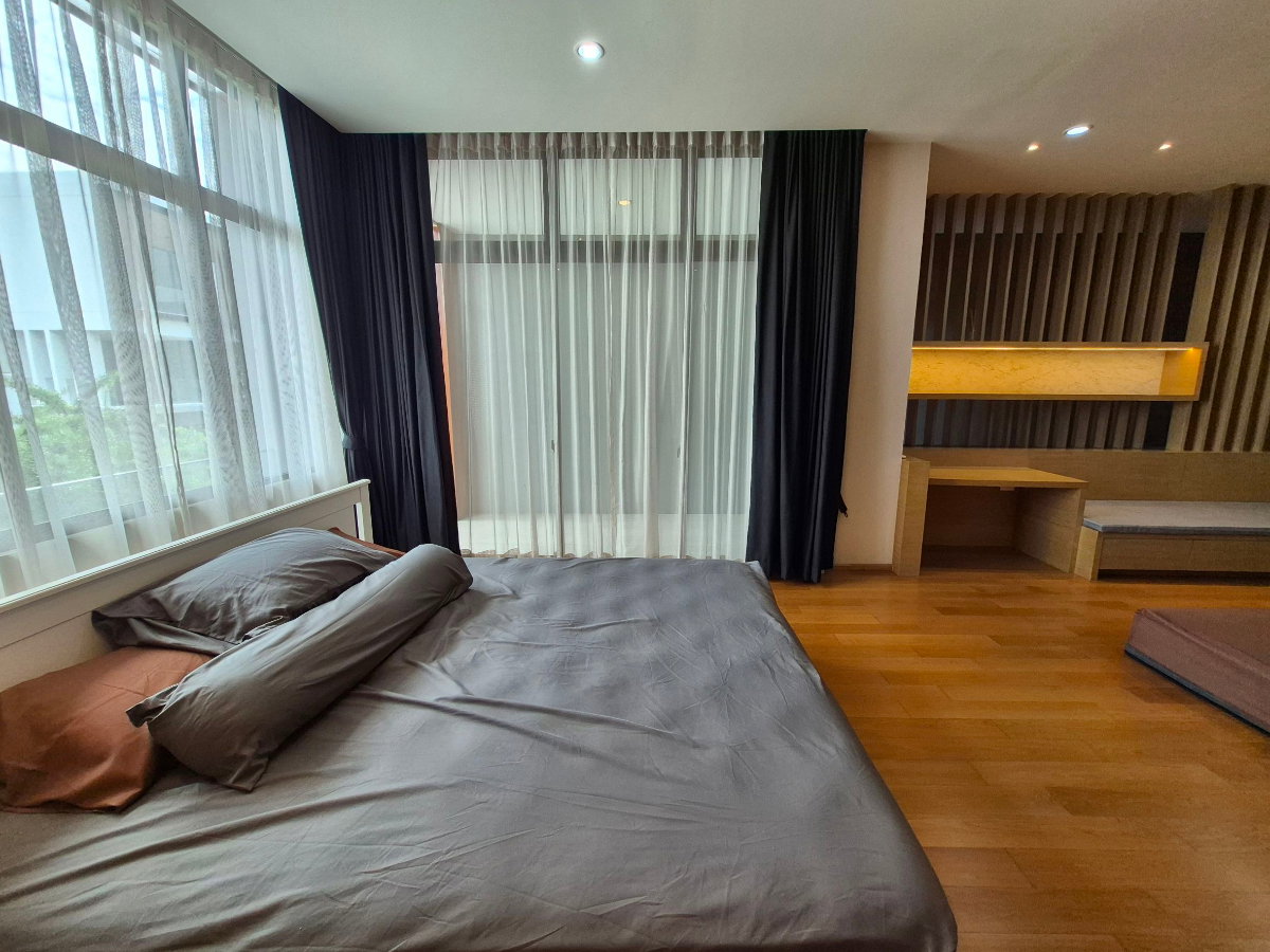 รูป Modern Luxury TownHome⭐3 Bedroom⭐Krungthep Kreetha Road - รูปที่ 16/30